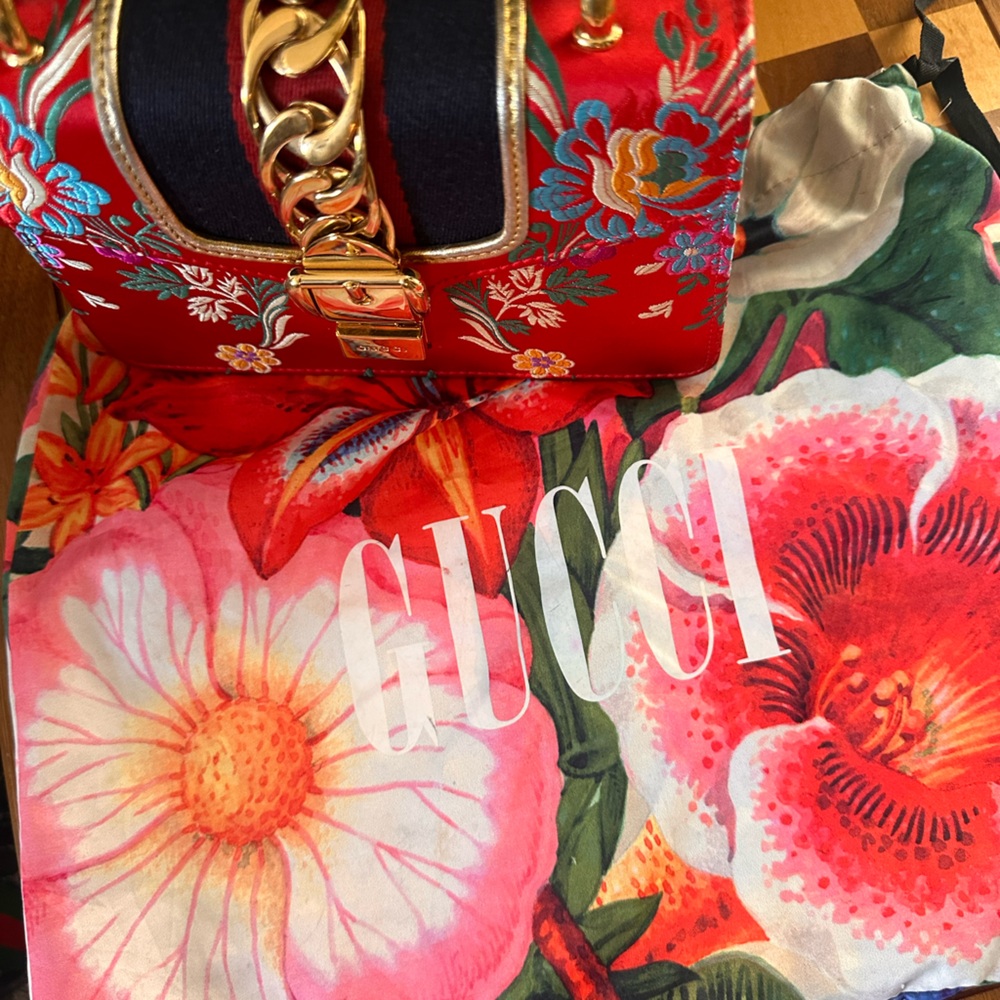 GUCCI LIMITED EDITION Mini Sylvie Floral Jacquard Top Handle Bag - Picture 5 of 12